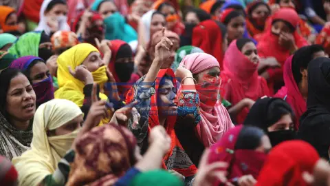 अखिलेश यादव – जनसभा मैदान और मंच की तैयारियों का प्रतीकात्मक दृश्य